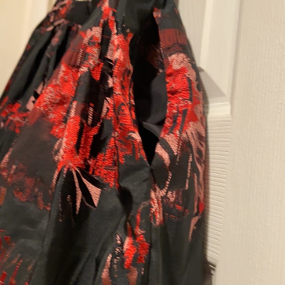 Alice+Olivia - Picture 2 of 8